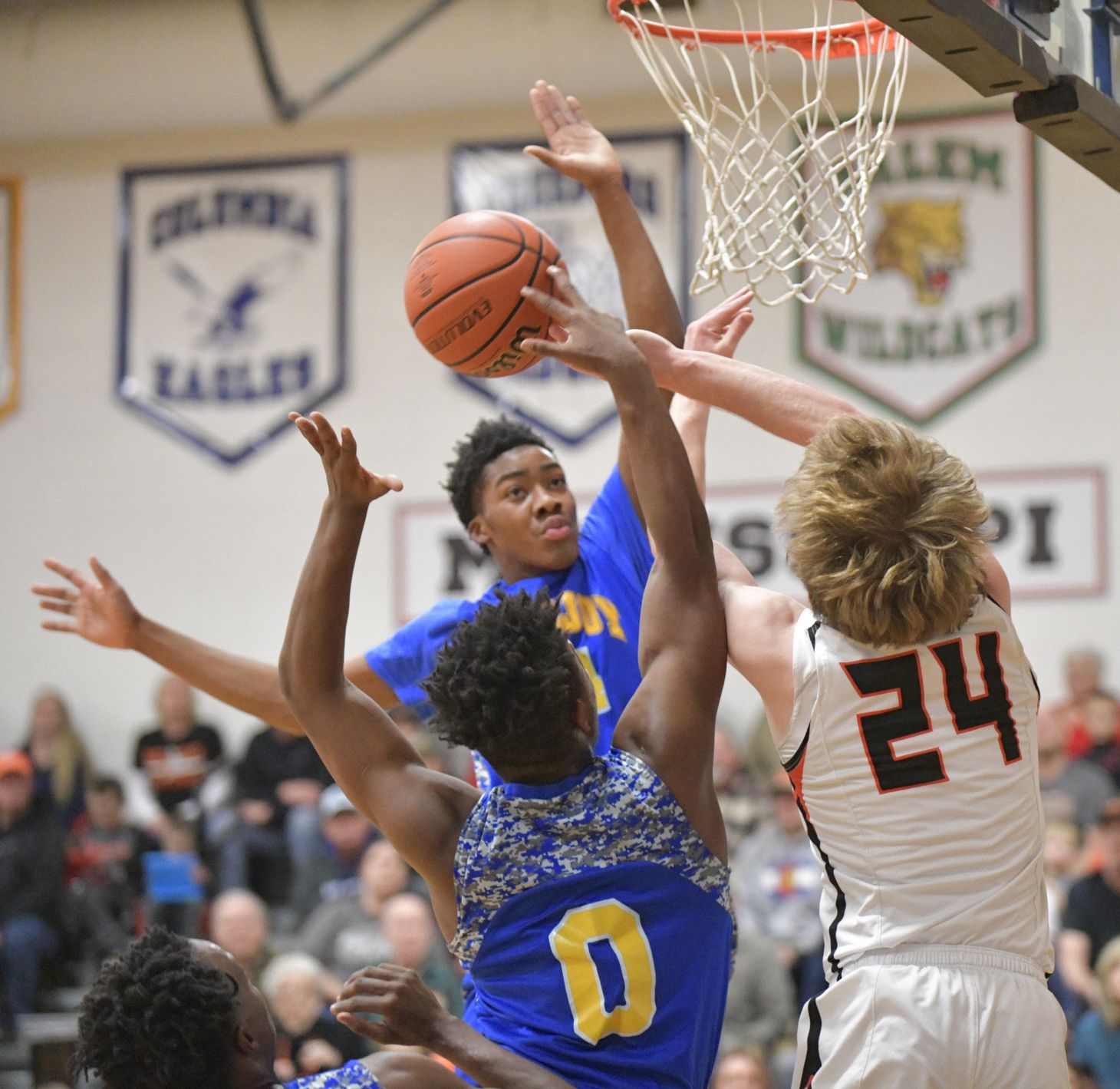 Marissa vs Lovejoy in a Class 1A boys regional basketball game